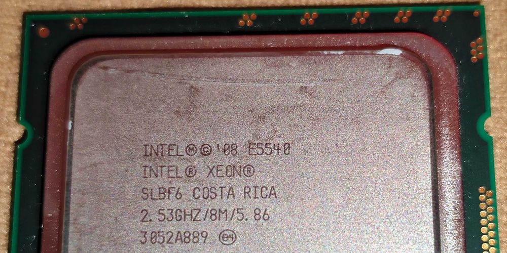Procesor INTEL XEON E5540 SLBF6 2,53GHz 8MB LGA1366 2 szt.