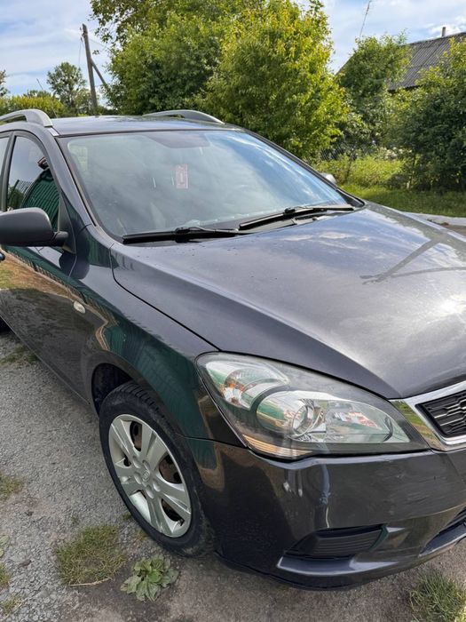 Продам kia ceed 2009