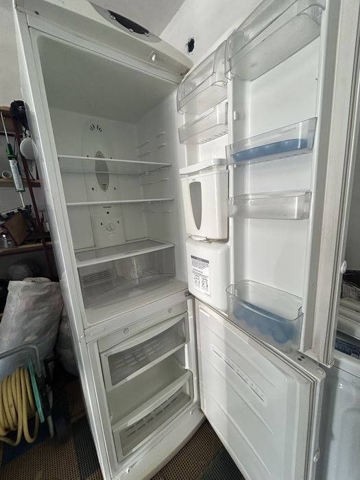 Продається холодильник