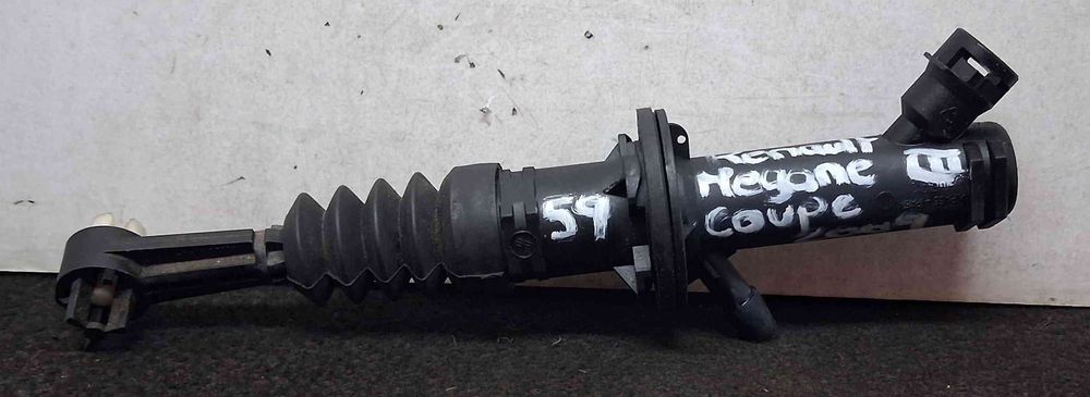 Bomba Principal da Embraiagem 306109084R - RENAULT MEGANE III Coupé