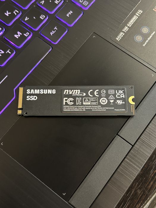 SSD Samsung 980 PRO на 1 Tb M2 в чудовому стані