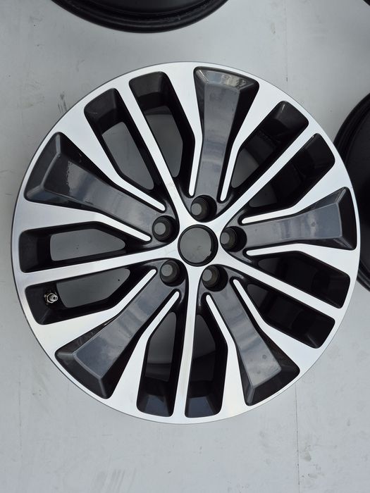 Felgi 5x108 Jaguar r18 7.5j et45