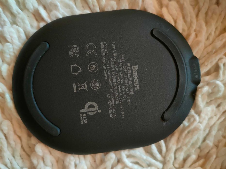 Беспроводное зарядное устройство Baseus Cobble Wireless Charger 15W