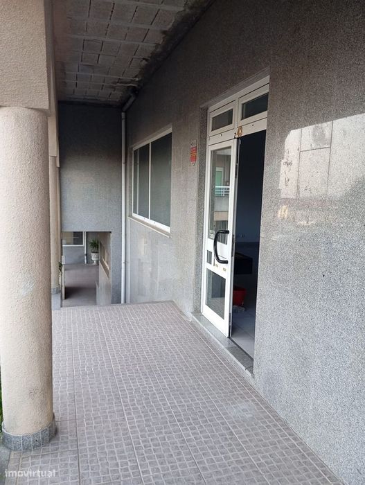 Loja comercial zona central