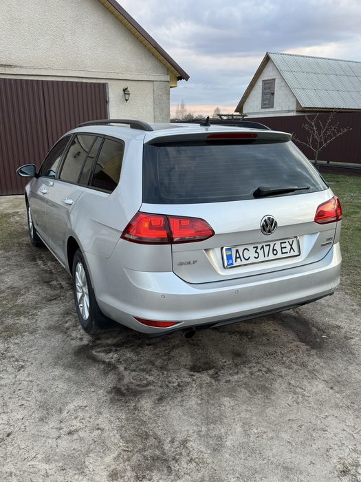 Продам Golf 7    2013