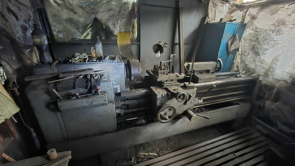 Верстат токарно-гвинторізний КУСОН-3, Корея