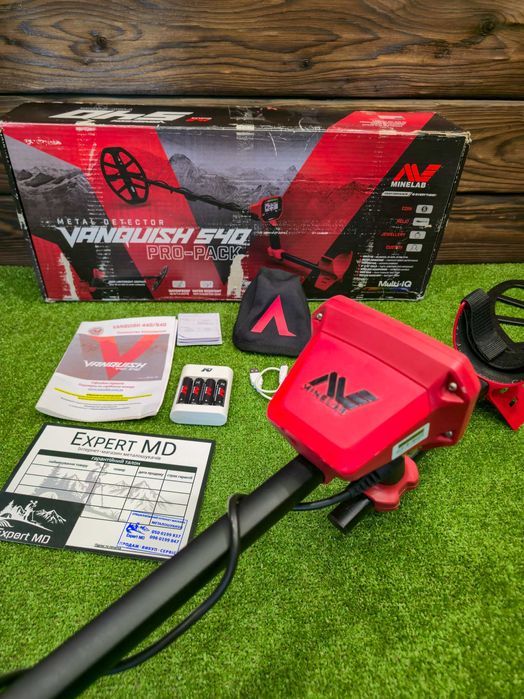 Металошукач Minelab Vanquish 540 Multi-IQ