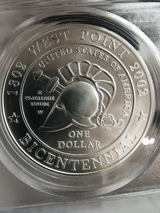 США 1 долар 2002р. 200 р. Військової академії. СРІБЛО. СЛАБ.
