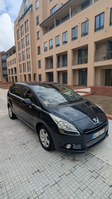 Peugeot 5008 1.6 HDI automática — photo 2
