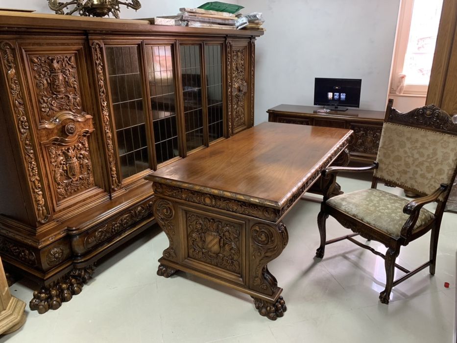 Антикварний кабінет