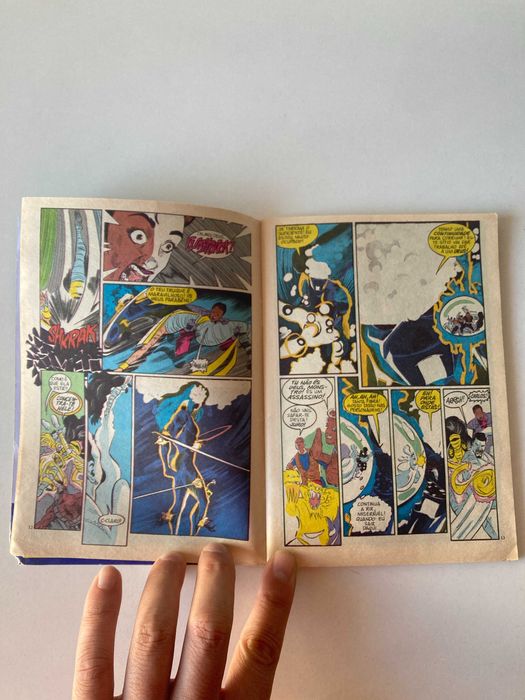 Superboy Nº 14 - Quando Mundos Colidem! Parte Final - HQ PT/PT