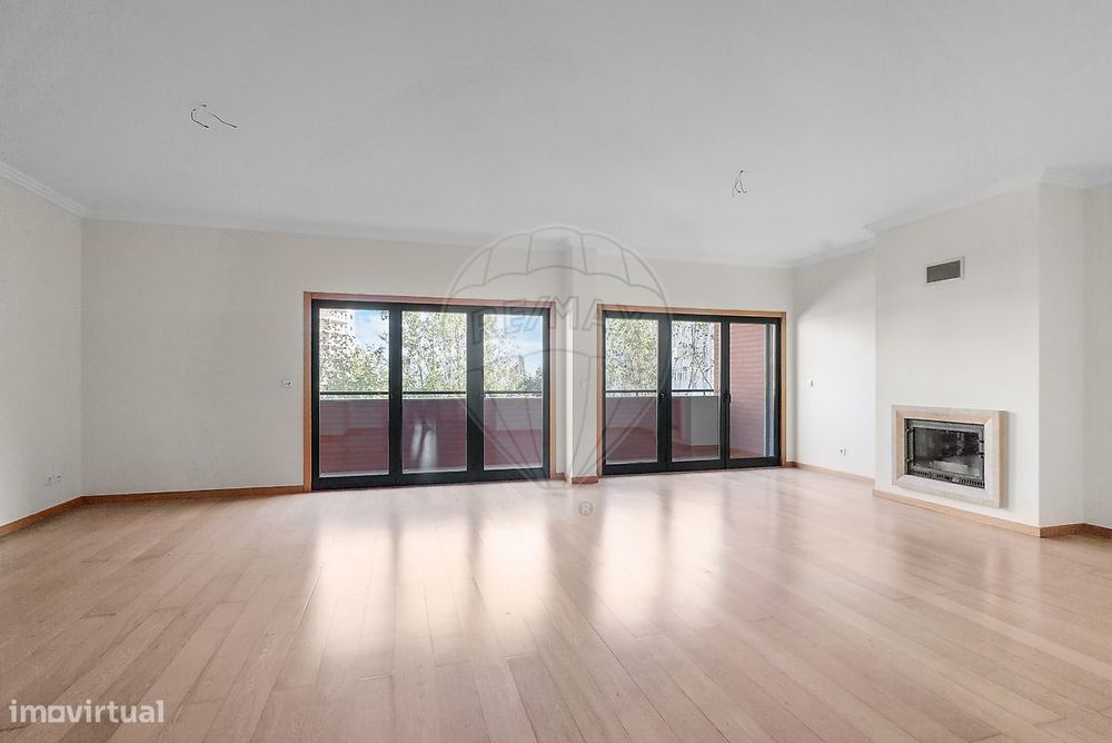 Apartamento T3 para arrendamento