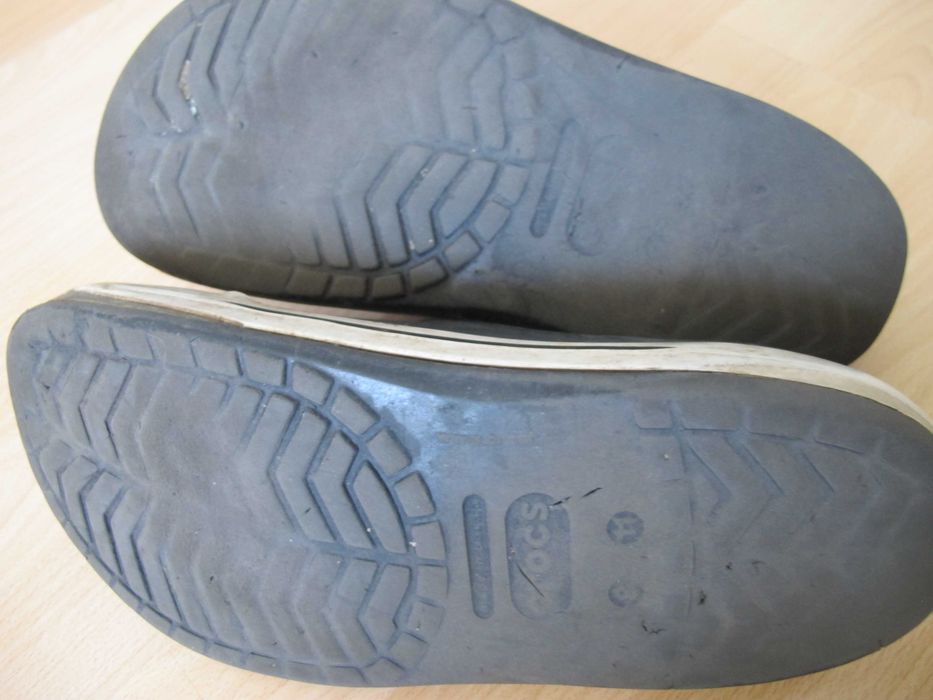 Crocs    оригінальні