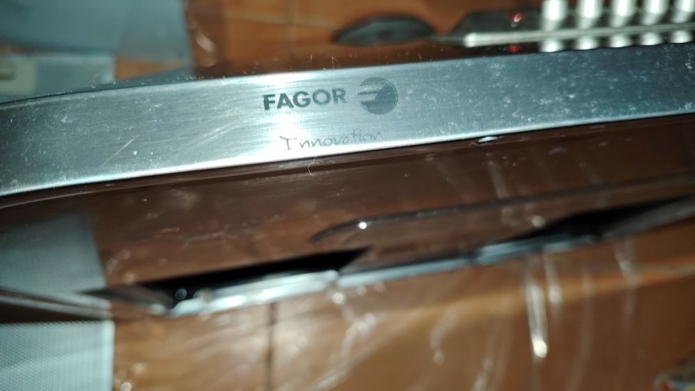 Exaustor Fagor, 60 cm, em ótimas condições