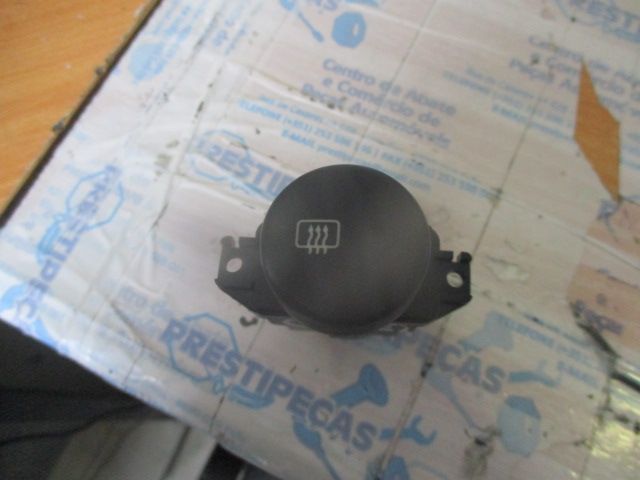 Interruptor 9371022000 HYUNDAI ACCENT 1994 DESEMBAÇIADOR DE VIDRO