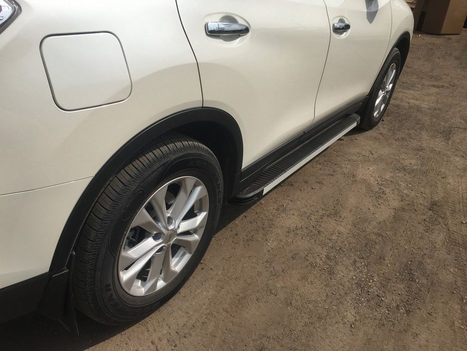 Nissan X-Trail Боковые пороги Maya V1