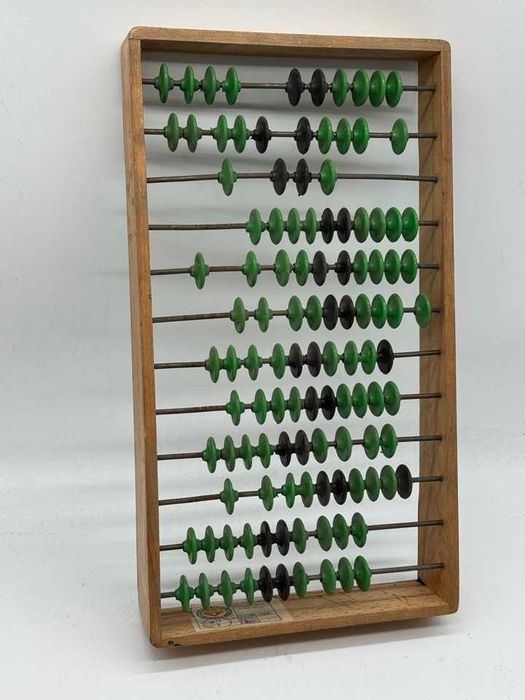 Stare liczydło drewniane