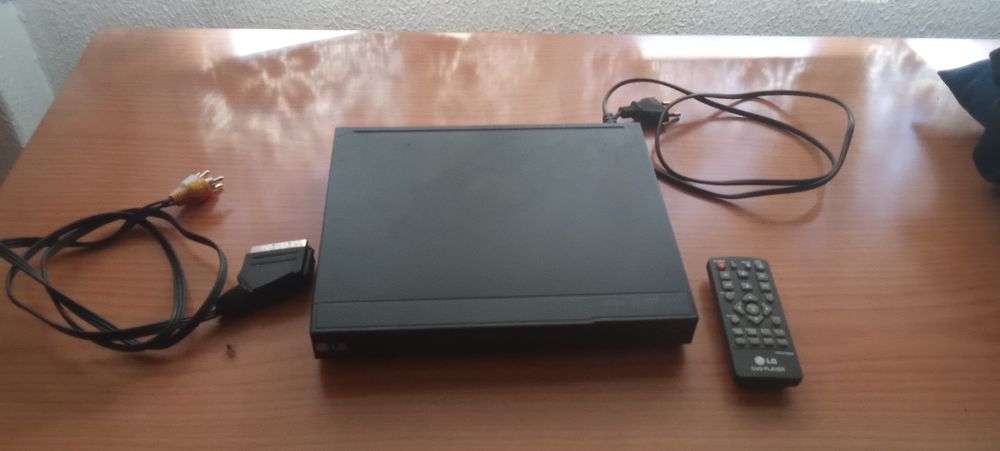 Leitor de CD/DVD marca LG