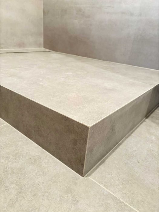 Плиточник.Укладка плитки.Кафельщик.Работаем на своем электричестве!