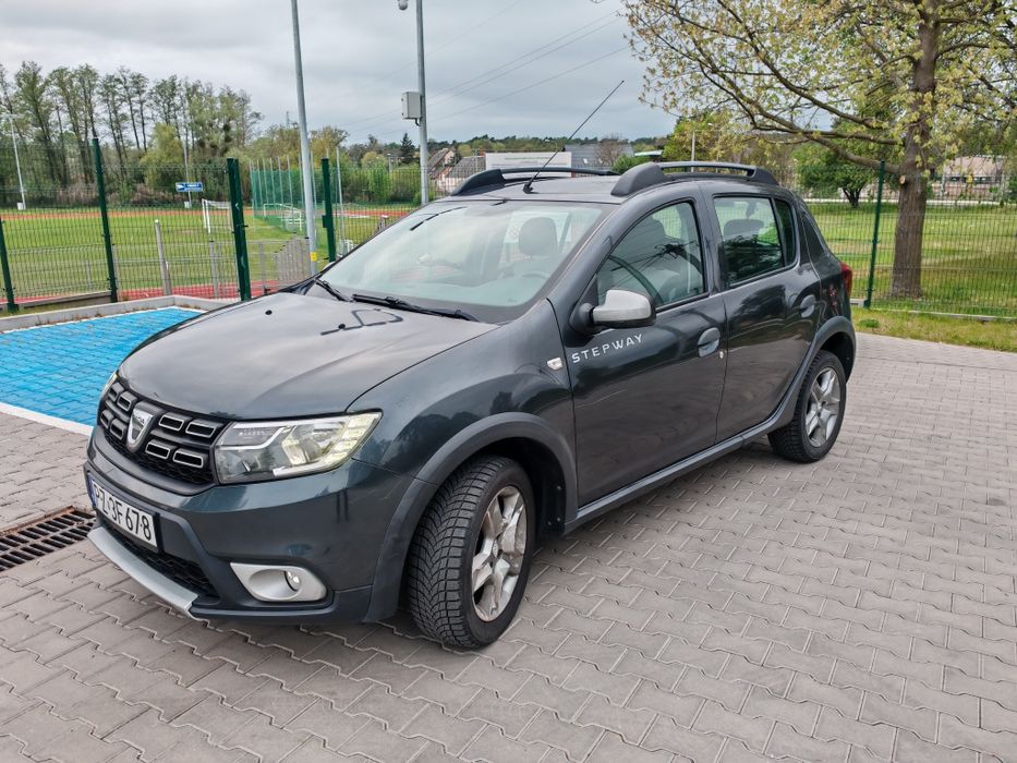 DACIA Sandero stepway II 2016/2017. LED. Navi. Klima