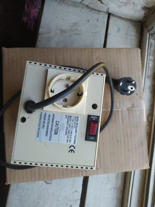 Энергосберегающее  прибор, бесперебойное ТСА2000.