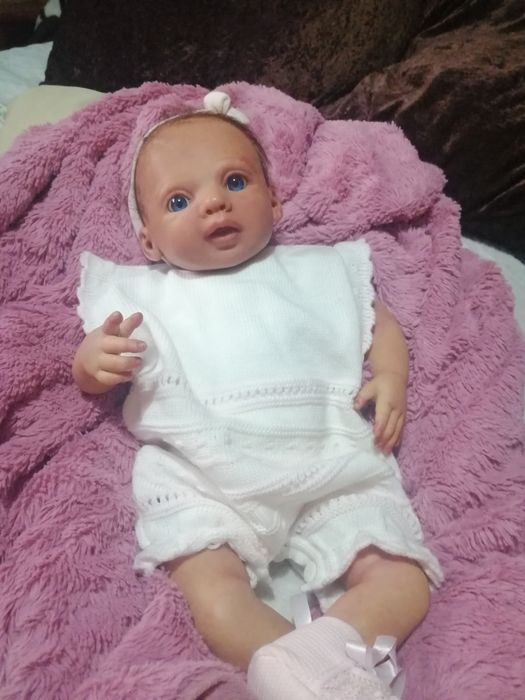 Linda bebé reborn