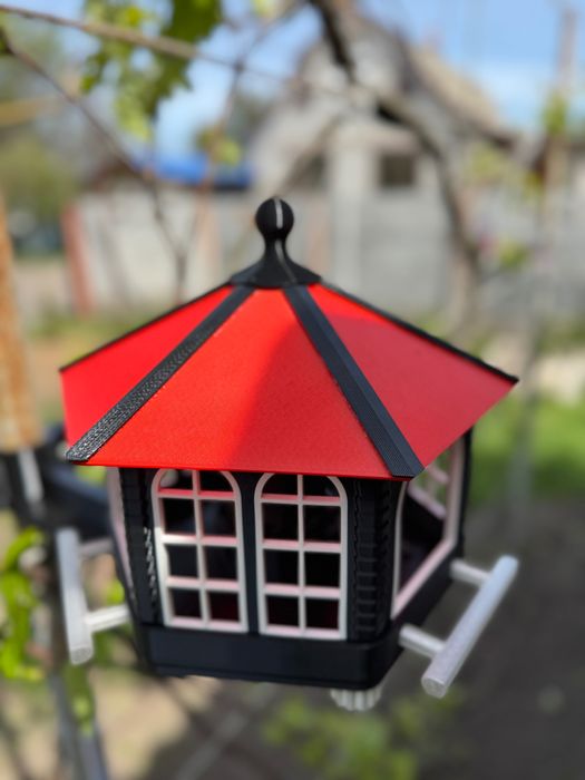 Годівничка для птахів