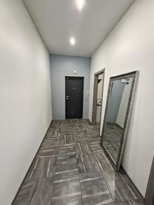 2-кімнатна квартира з новим ремонтом у Новобудові — р-н Водоканал