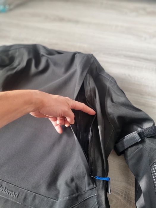 Nowa kurtka BMW Enduro Guard roz. 56 XL męska.
Wodoodporna wyposaż