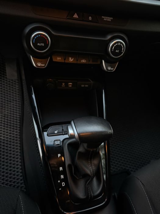 Kia Rio 2017 року