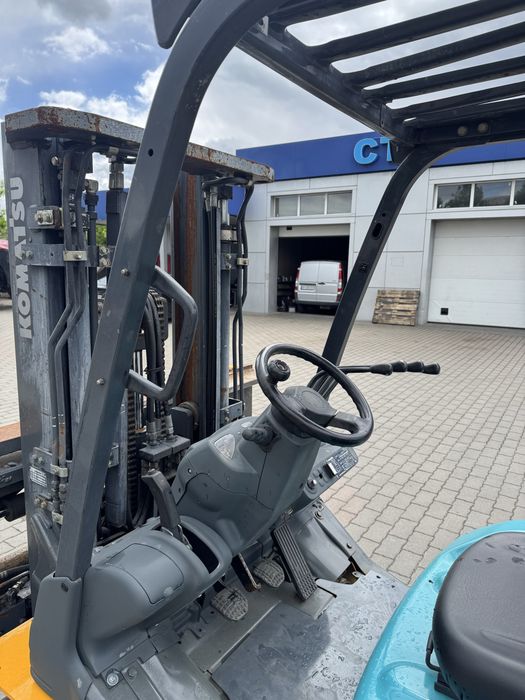 Komatsu FD25T-16 Навантажувач Захват Кіповий