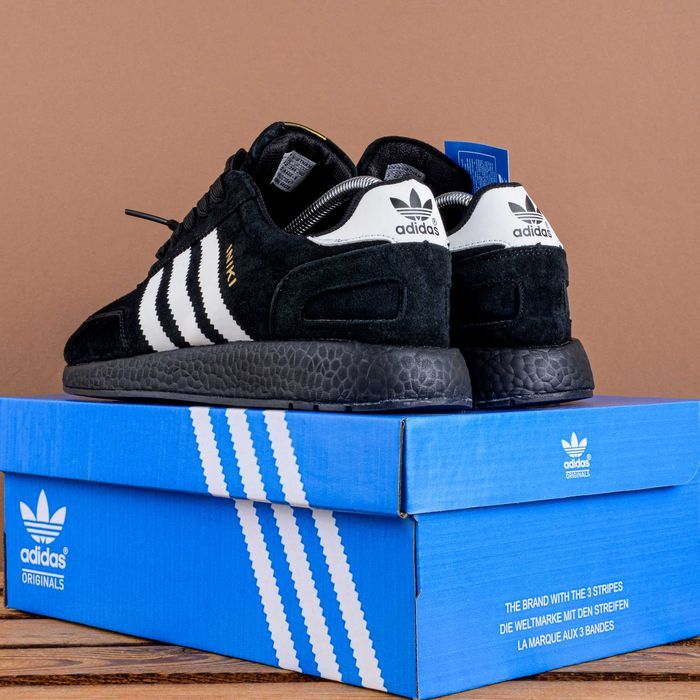 (1806) Кросівки Adidas Iniki замшеві чорні (з 36 по 44) адідас