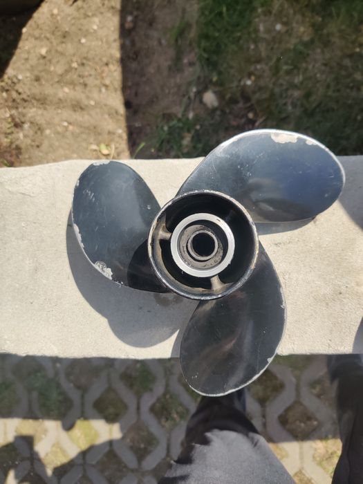 Śruby do motorówek