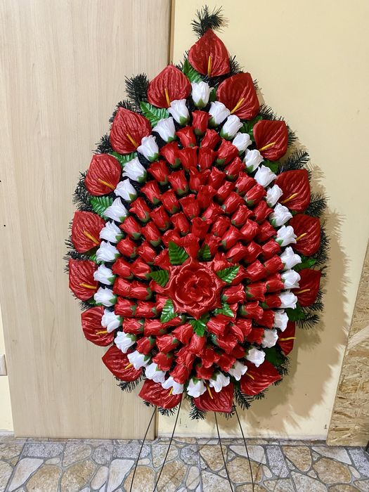 Вінок штучний венки искуственные