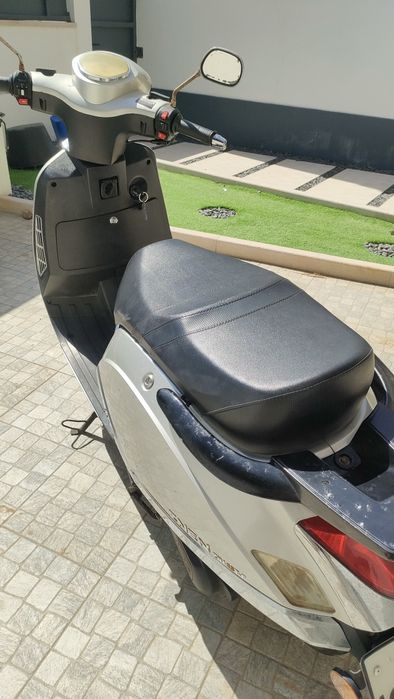Scooter 125cc poucos km