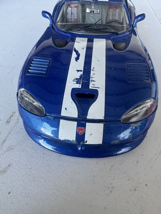 Burago viper gts coupe 1/18