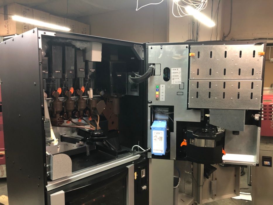 Saeco Combi & Snack (Саеко Комби и Снек) - Вендинг_Кофейный Автомат