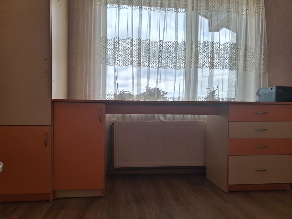 Продам меблі в дитячу кімнату дешево. Килимок у подарунок