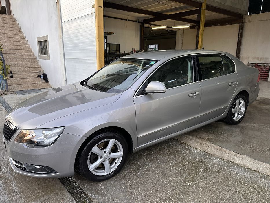Skoda Superb 2.0 TDI 170cv 4x4 DSG – 2015