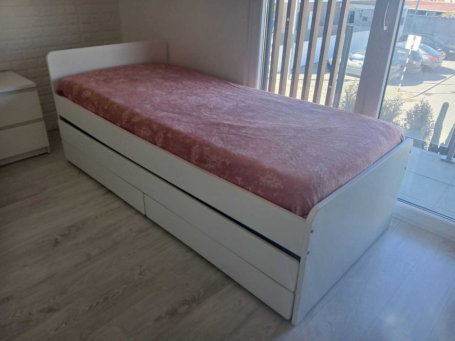 Cama dupla SLAKT Ikea