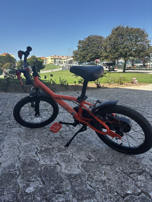 Bicicleta criança 4/6 anos.