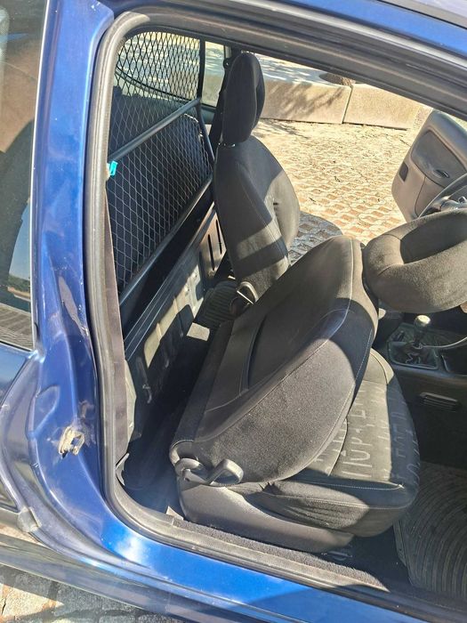 Peugeot 206 Van 2.0 Hdi, 80 cv, 2001, Boa Condição Geral