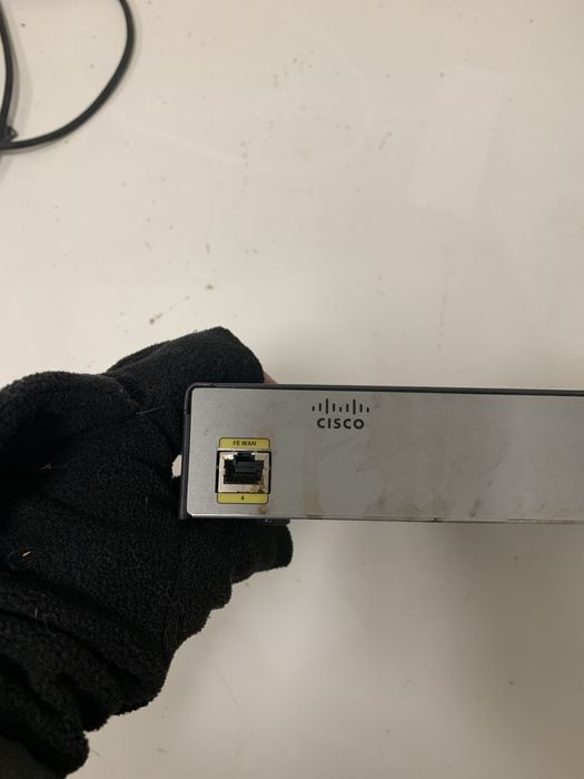 Маршрутизатор Cisco 861