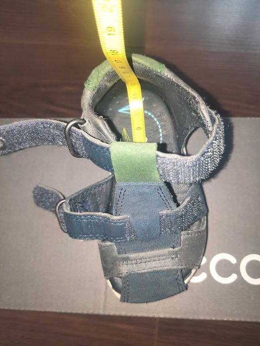 Новые кожаные босоножки ECCO с закрытой пяткой мальчику, оригинал, 19