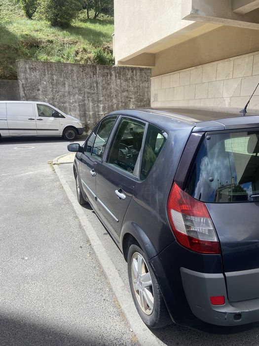 Renault Scénic 2004 – Económica e Fiável!