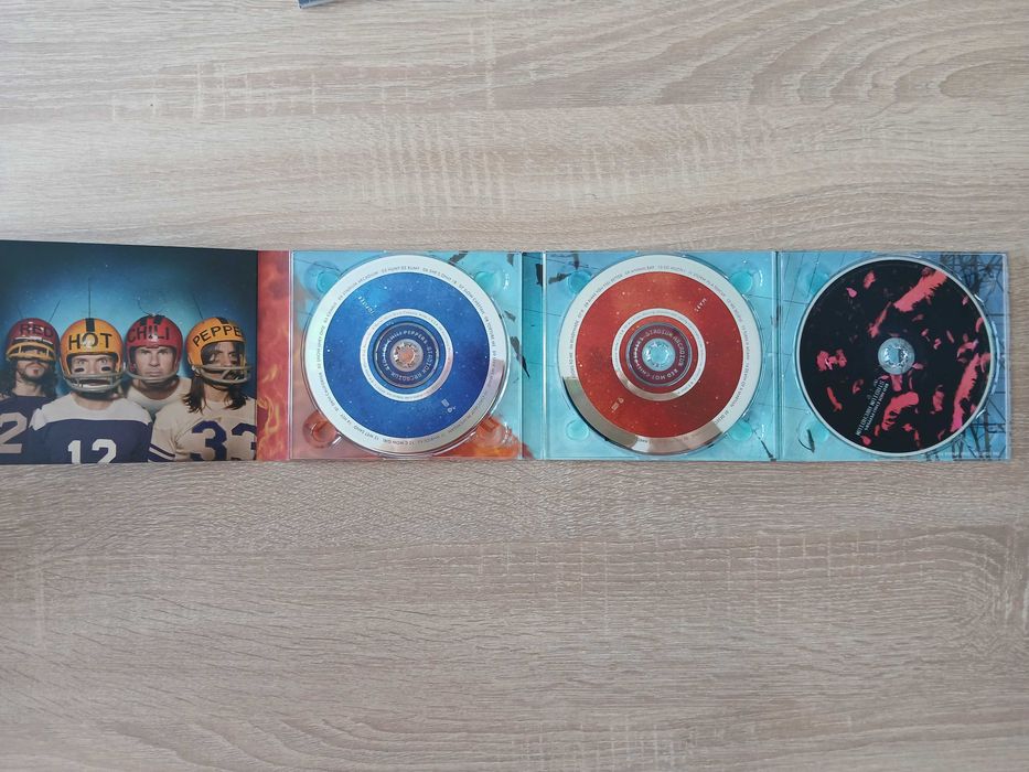 Álbum Red Hot Chili Pepers - Arcade Stadium - edição de colecionador