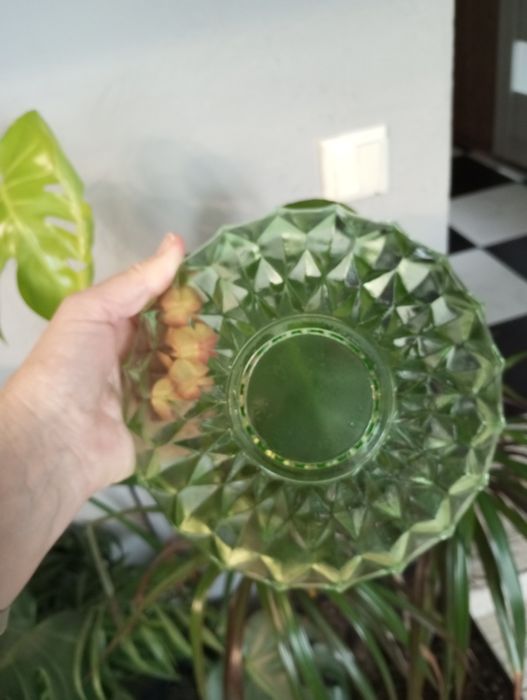 Салатниці з кольорового скла. Часів радянського союзу.