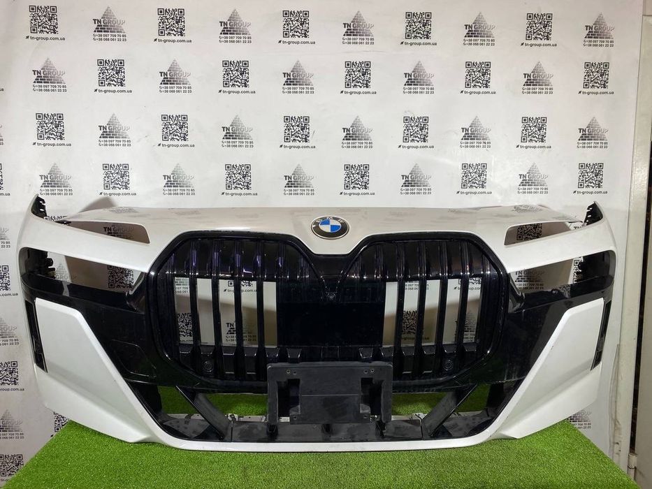 Бампер передній BMW G70  2022- 2025 кузов  G70