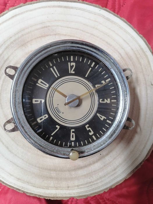 Vendo relógio antigo, mecânico, da marca americana LUX Clock MFG.