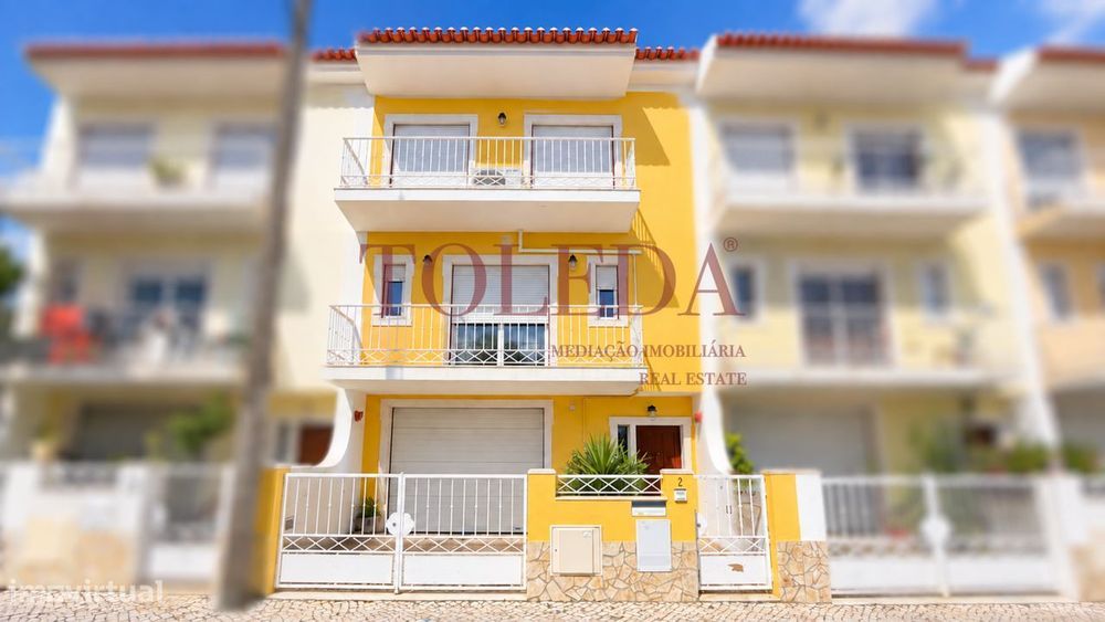 Moradia T3+1 com Terraço e Garagem